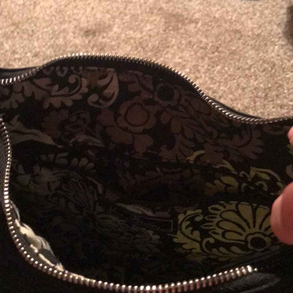 Large - Picture 2 of 2